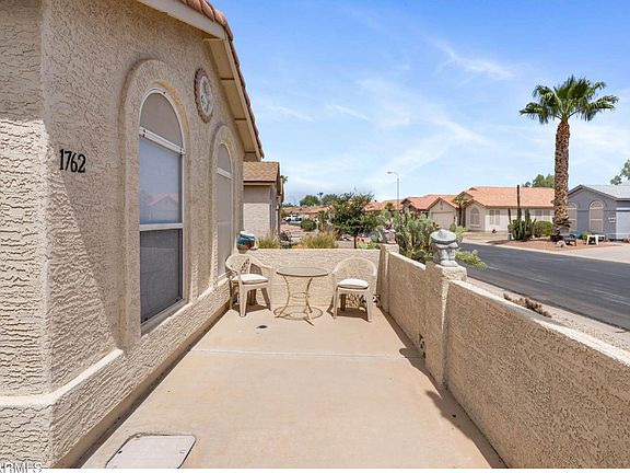 4th image of 1762 E PALM BEACH Drive