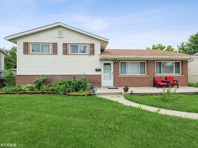 1684 Keating St, Glendale Heights, IL, 60139