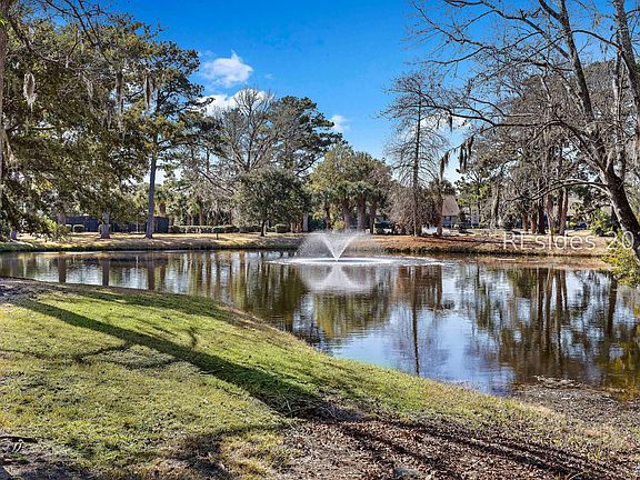 2nd image of 60 Carnoustie Rd APT 984