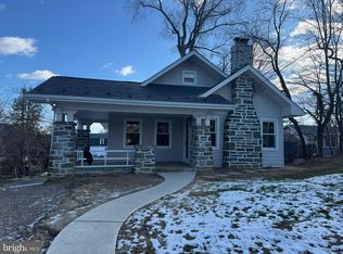 369 Sylvania Ave, Glenside, PA 19038