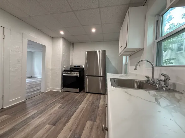 44 Auburn St #2, Brockton, MA 02302