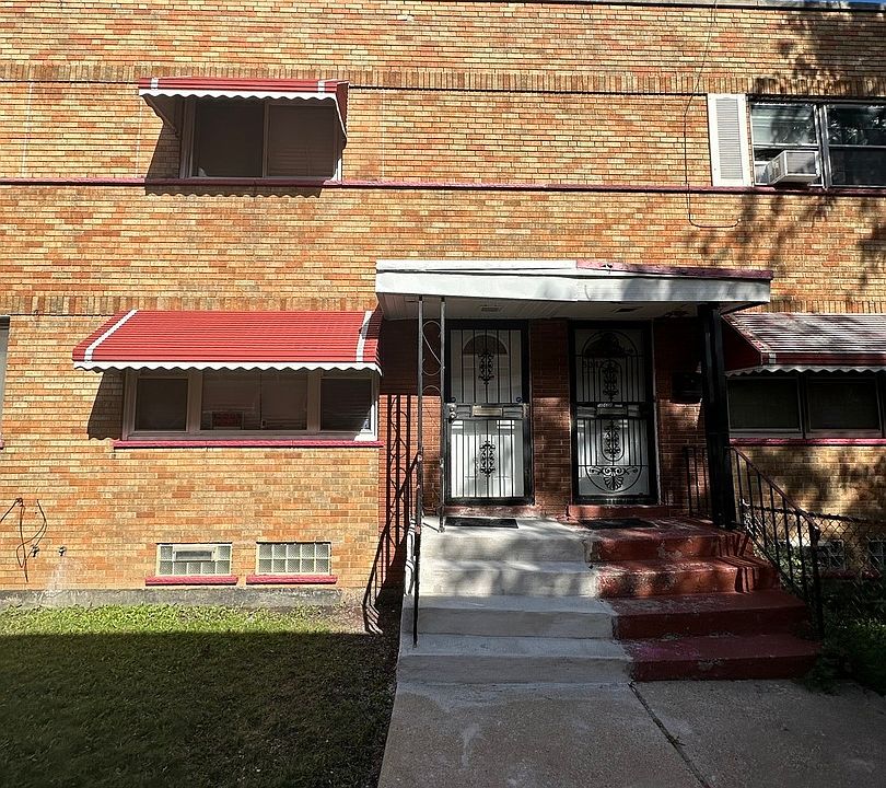 1st image of 5042 W Jackson Blvd