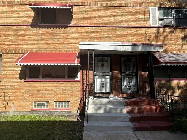 5042 W Jackson Blvd, Chicago, IL 60644