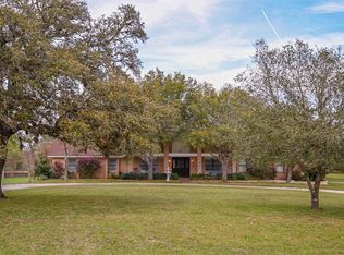 3412 Forest Hill East Rd, La Grange, TX 78945