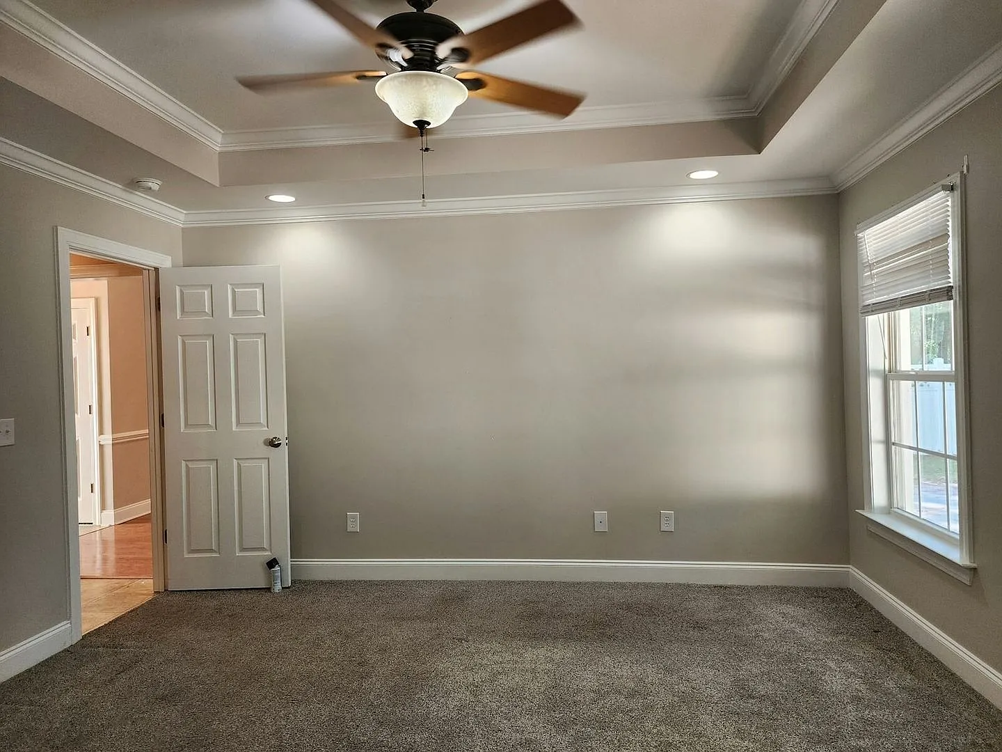 Rosemount Drive — Photo 3