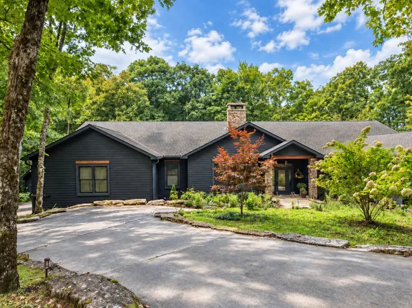 289 Apple Mountain Circle, Highlands, NC 28741