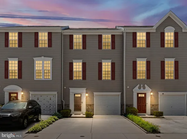 2102 E Oak Rd Unit G3, Vineland, NJ 08361