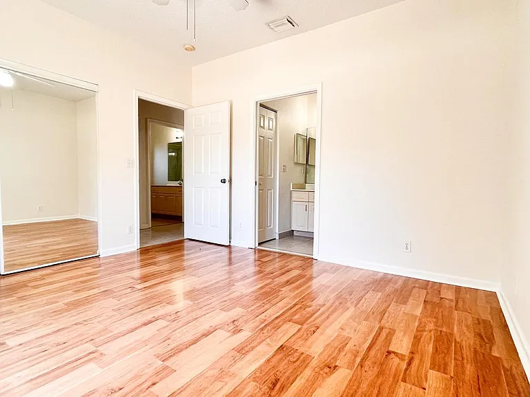 1440 Hawthorne Pl — Photo 12