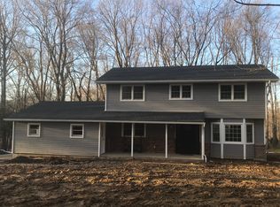 1738 Baldwin Rd, Yorktown Heights, NY 10598