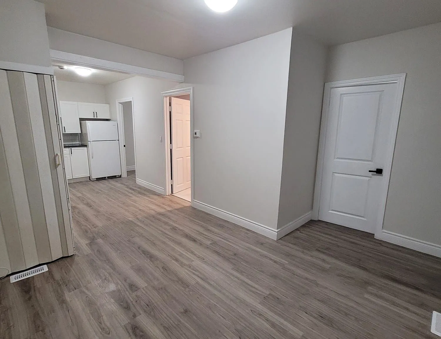 2 bed, $1,900 — Photo 3