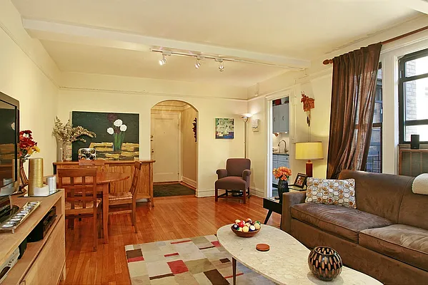 Sold by Corcoran | media 2
