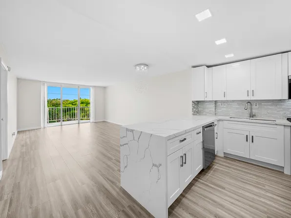 16740 NE 9th Ave APT 405, North Miami Beach, FL 33162