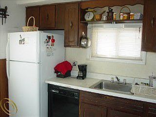 5th image of 26099 Groveland St
