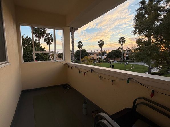 1426 Elkgrove Cir #3