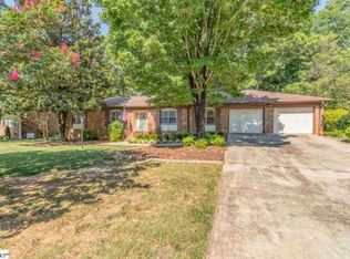 210 Crepe Myrtle Ct, Greenville, SC 29607