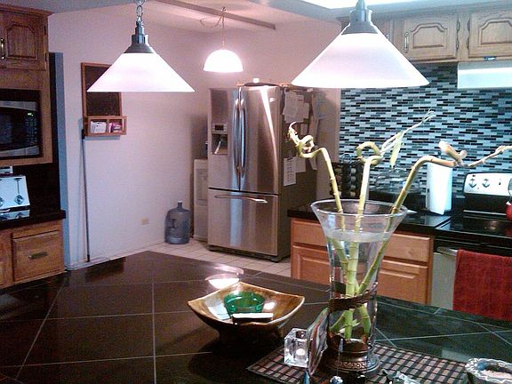 3rd image of 1267 W Dawn Dr