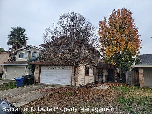 2nd image of 1679 Vallarta Cir
