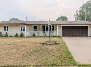 6103 Beaumont Dr, Fort Wayne, IN 46825