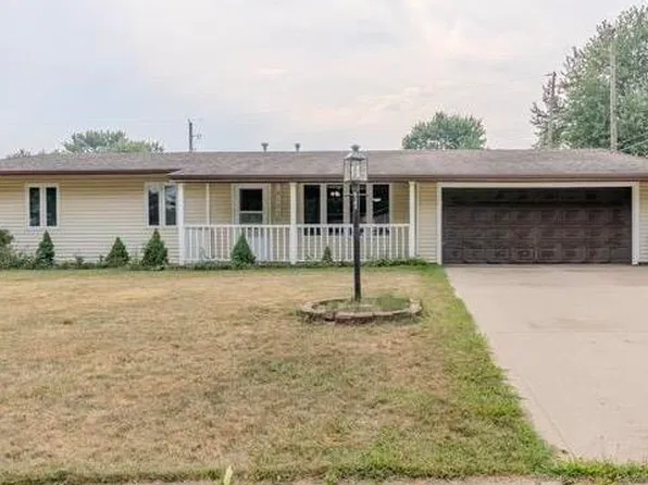 6103 Beaumont Dr, Fort Wayne, IN 46825