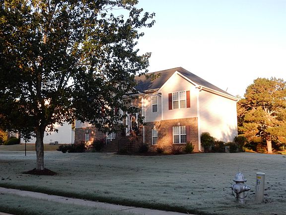 3rd image of 119 Melrose Creek Dr