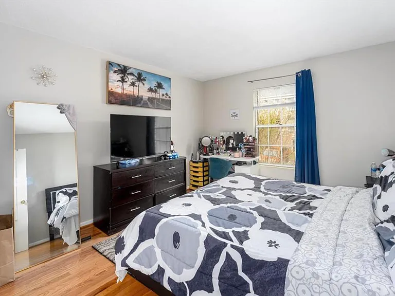 2517 Hydraulic Rd #73 — Photo 8