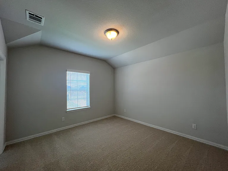 3033 Burwick Ln — Photo 21