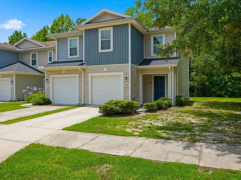 1793 Biscayne Bay Cir — Photo 2