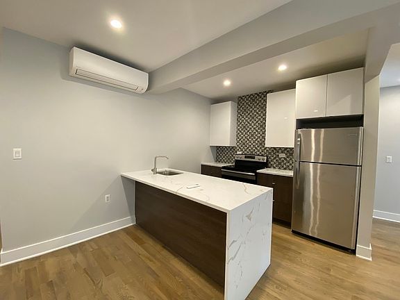 5th image of 583 W 215th St #3C