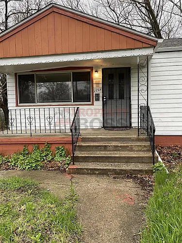2264 W Taft St Photo 1 2264 W Taft St Photo 1