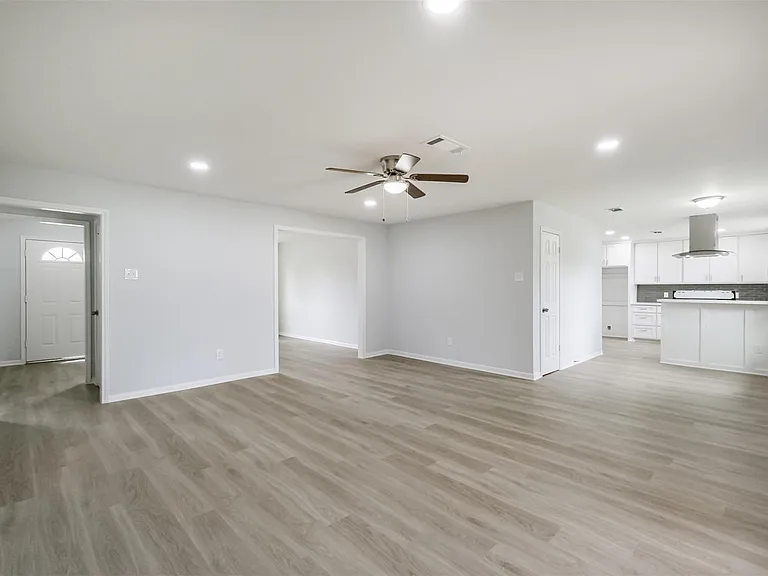 4314 Woodmont Dr — Photo 24