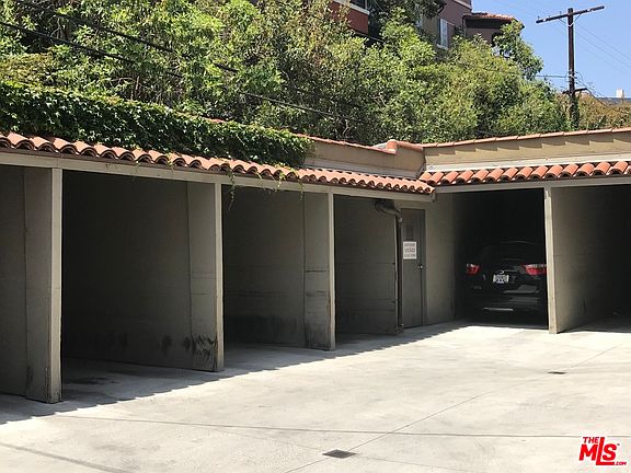 5th image of 451 S Cochran Ave APT 201