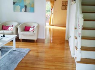 37 Henderson St, Bridgeport, CT 06606