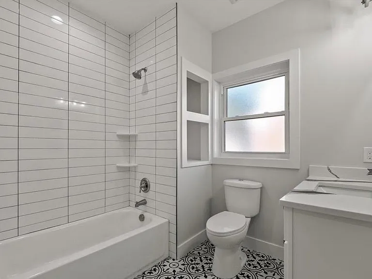 5636 Paris Dr — Photo 25