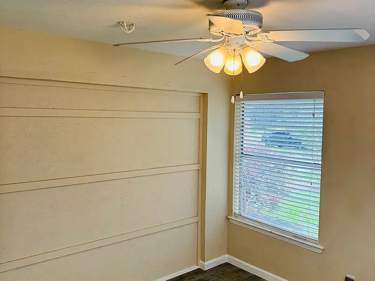 1807 Nantucket Dr — Photo 11