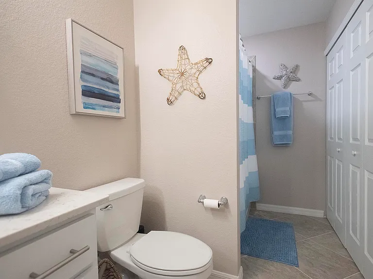 1010 Tidewater Shores Loop #204 — Photo 11