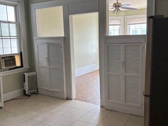 4th image of 350 Kearny Ave #2F