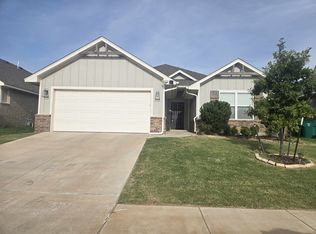 9221 Anaum Ln, Yukon, OK 73099