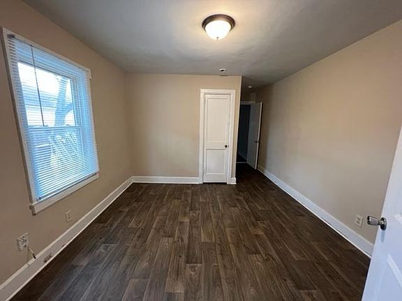 4th image of 907 Julian St #A