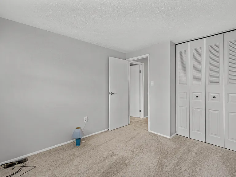 706 Wheatland Cir — Photo 10