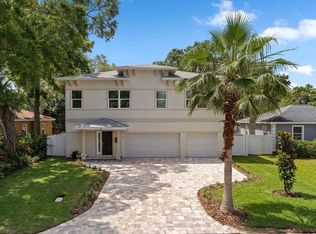 144 36th Ave NE, Saint Petersburg, FL 33704