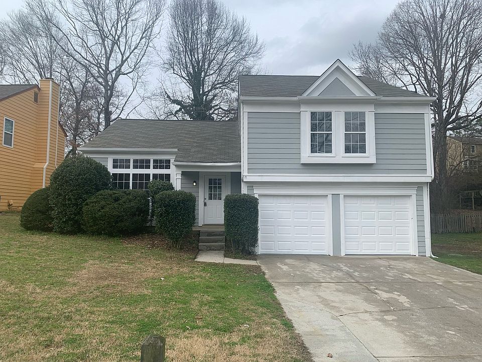 1st image of 2021 Hollywood Dr
