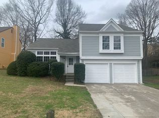 2021 Hollywood Dr, Lawrenceville, GA 30044