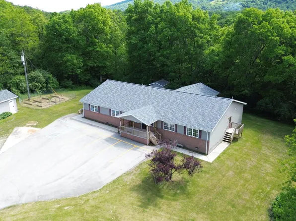 509 Woodrow Rd, Marlinton, WV 24954