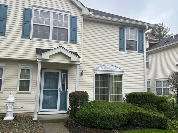 1125 Roseberry Court, Morganville, NJ 07751