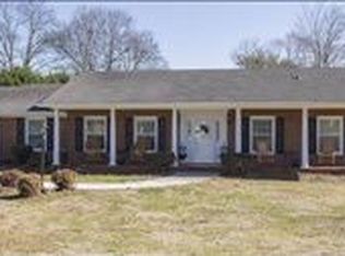 209 Edgewood Dr, Mauldin, SC 29662