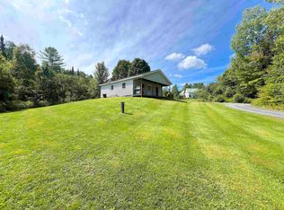 559 Stratton Rd, Hardwick, VT 05843