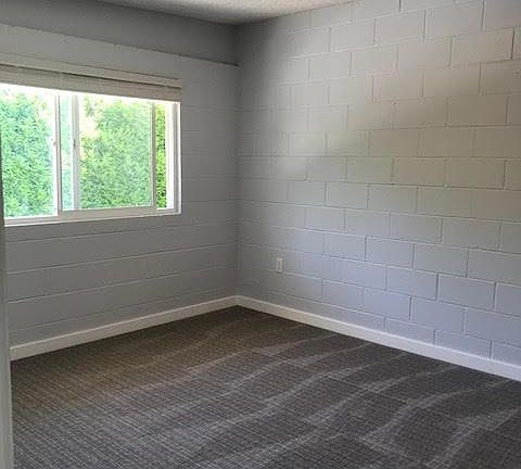 5th image of 10224 NE 62nd St