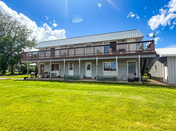 103 Miller St, Denton, MT 59430