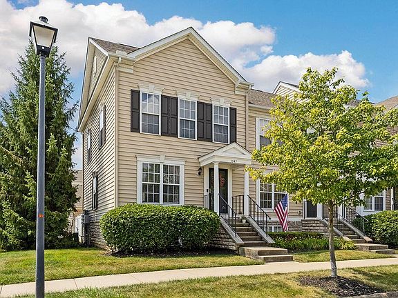 2nd image of 5547 Crystal Falls St #46