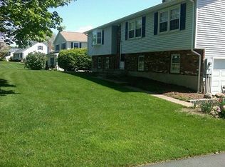 68 Woodfield Xing, Glastonbury, CT 06033